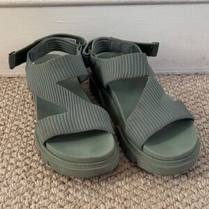 Timberland Women's Greyfield Backstrap Sandal, Sz 9